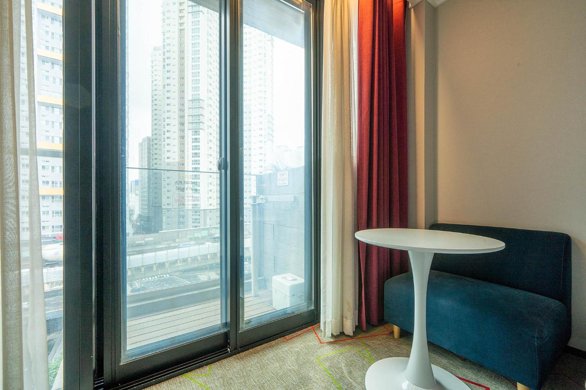 South Vandeco Hotel Busan Exteriör bild